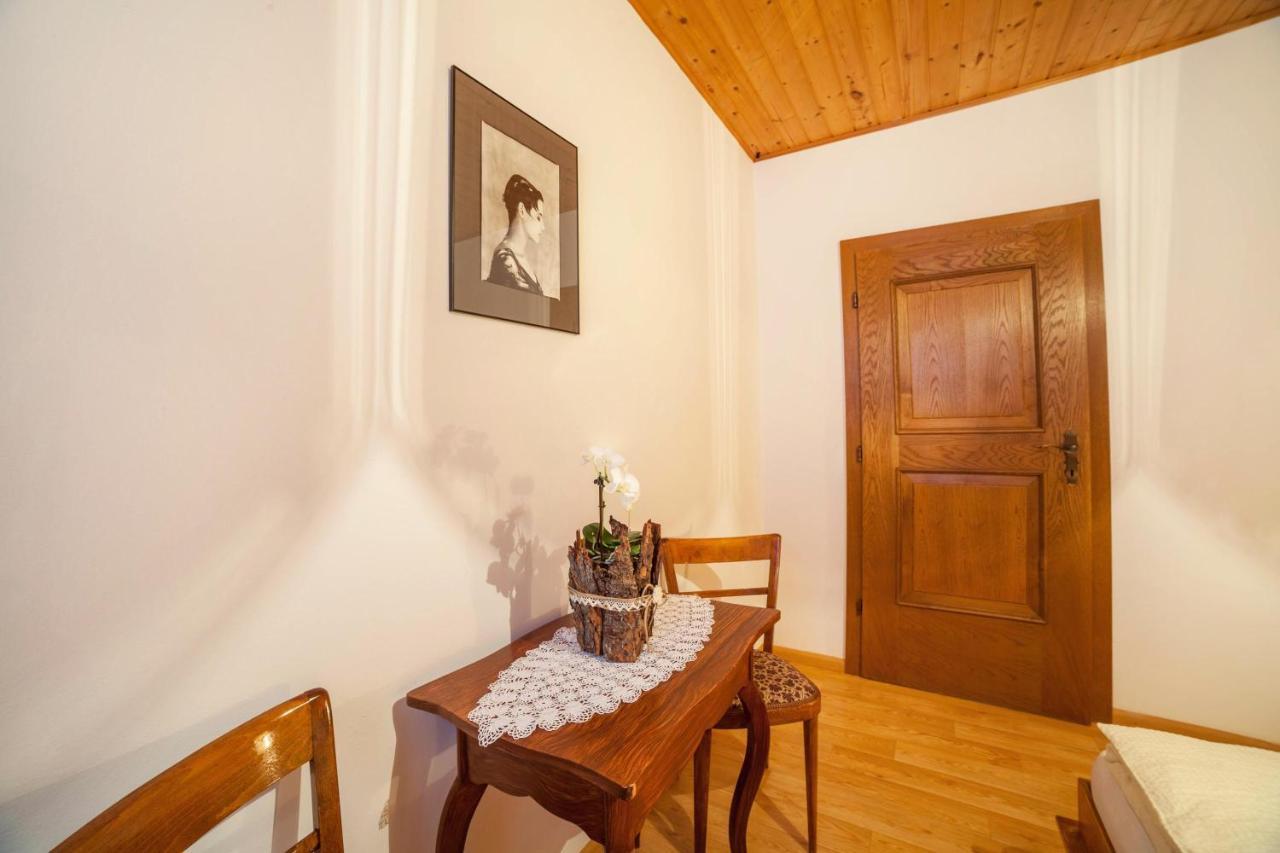 Residence Pichler Apartment 8 St. Leonhard in Passeier Exterior foto